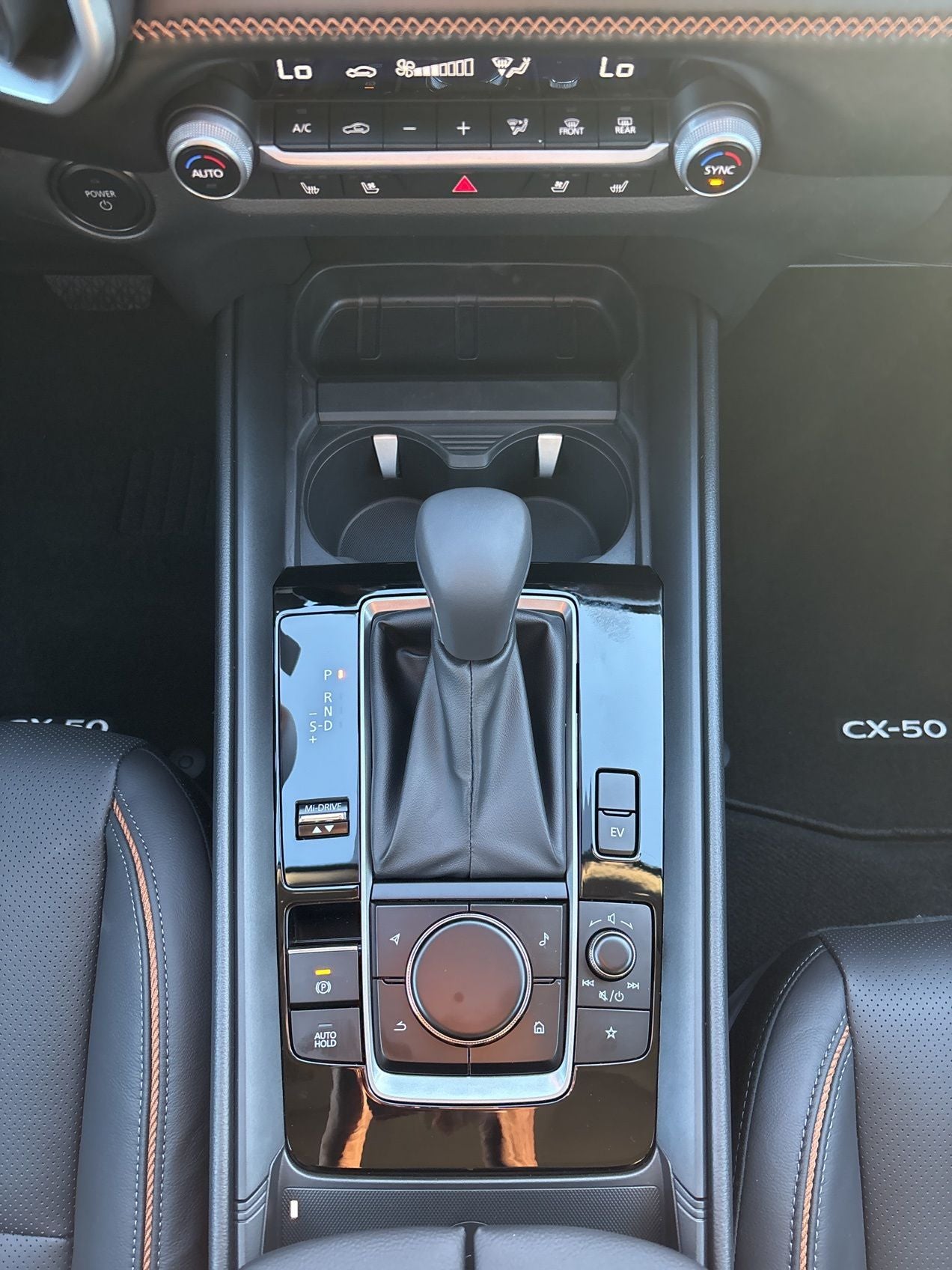 2026 Mazda Mazda CX-50 Hybrid Premium AWD