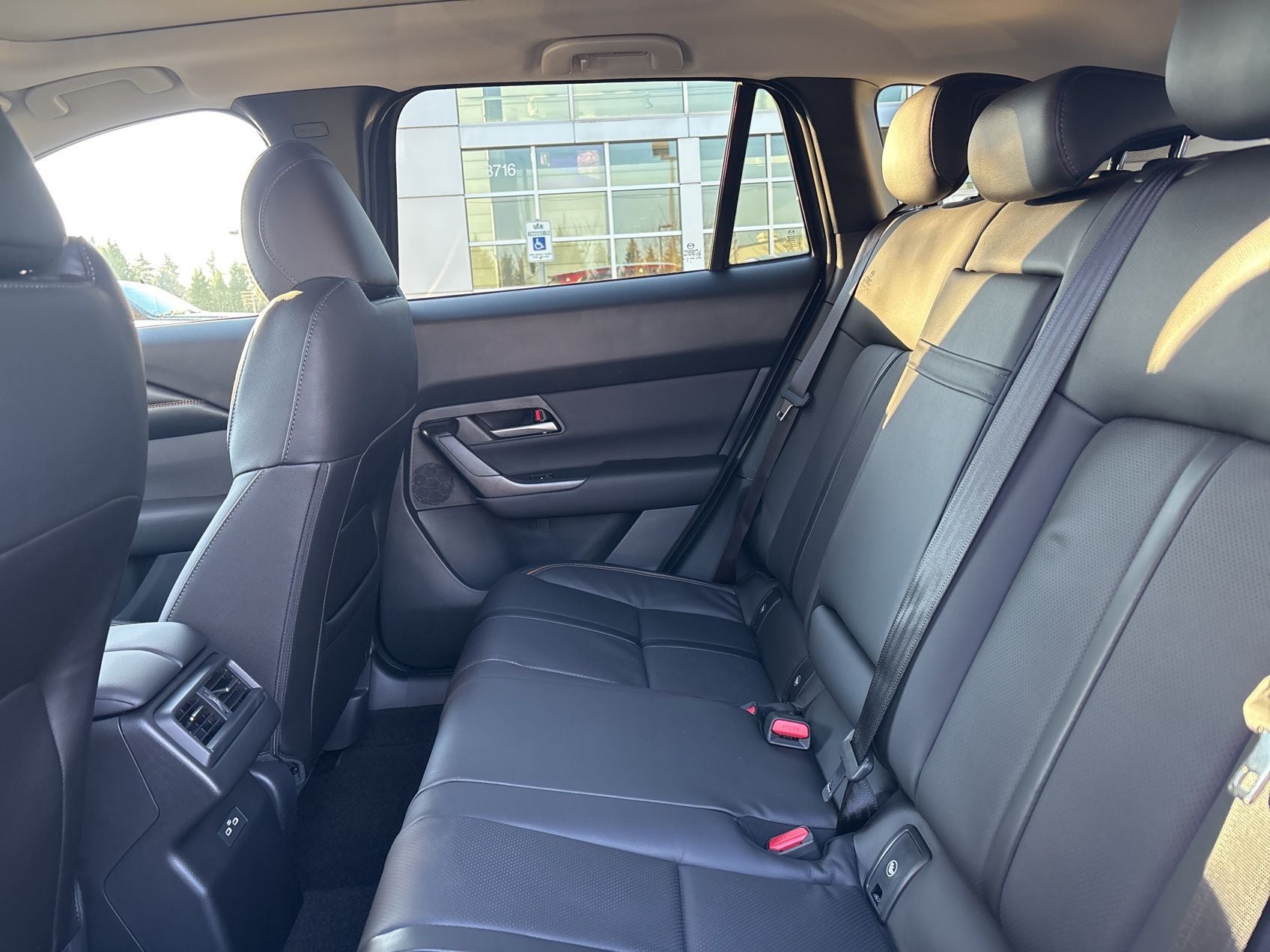 2026 Mazda Mazda CX-50 Hybrid Premium AWD