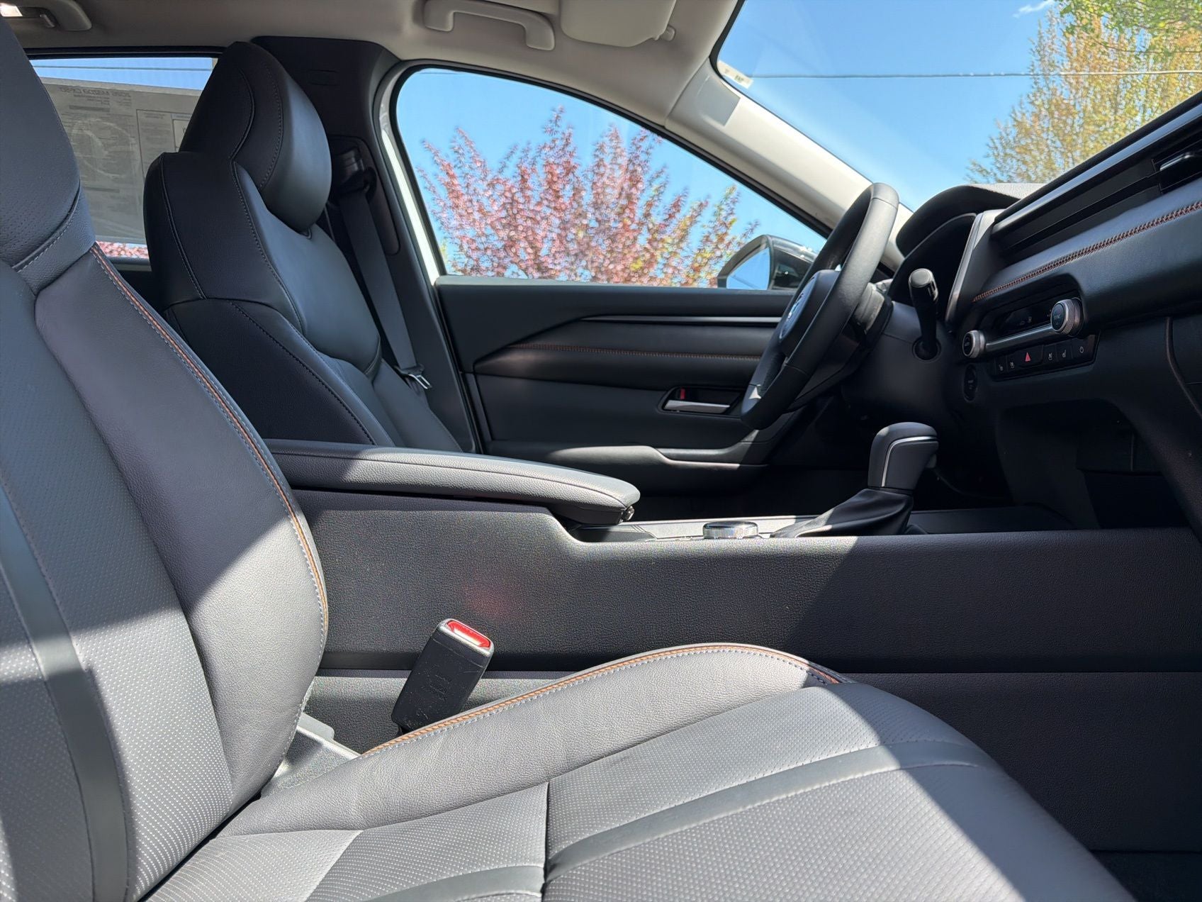 2026 Mazda Mazda CX-50 Hybrid Premium AWD