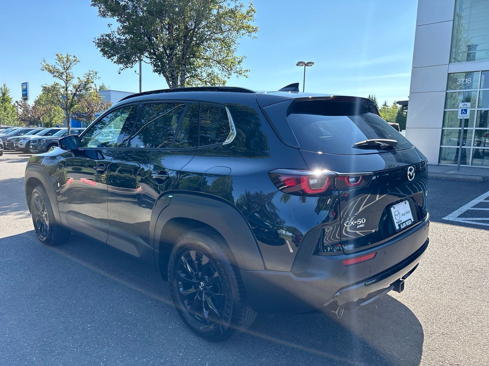 2026 Mazda Mazda CX-50 Hybrid Premium AWD