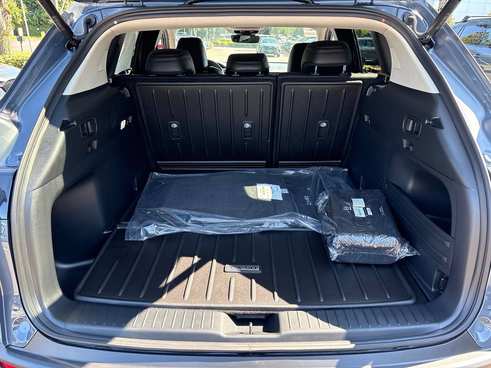 2026 Mazda Mazda CX-50 Hybrid Premium AWD