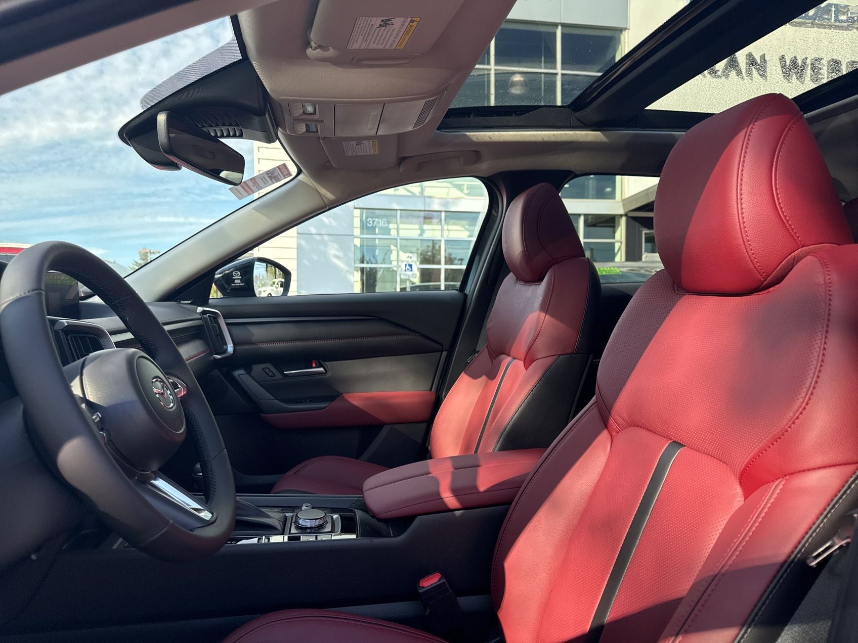 2026 Mazda Mazda CX-50 Hybrid Premium AWD