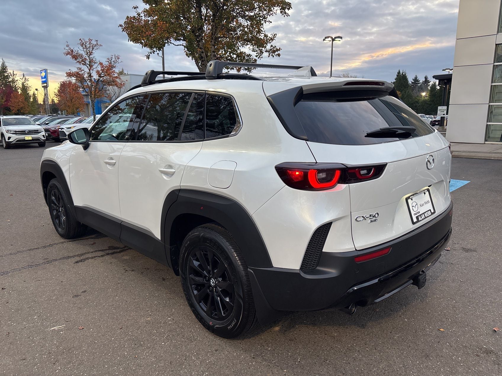 2026 Mazda Mazda CX-50 Hybrid Premium AWD
