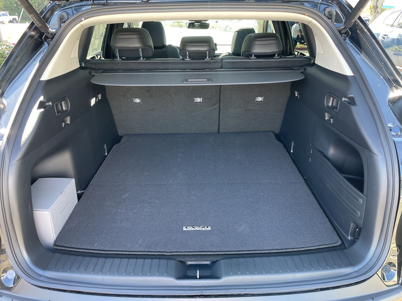 2026 Mazda Mazda CX-50 Hybrid Premium AWD