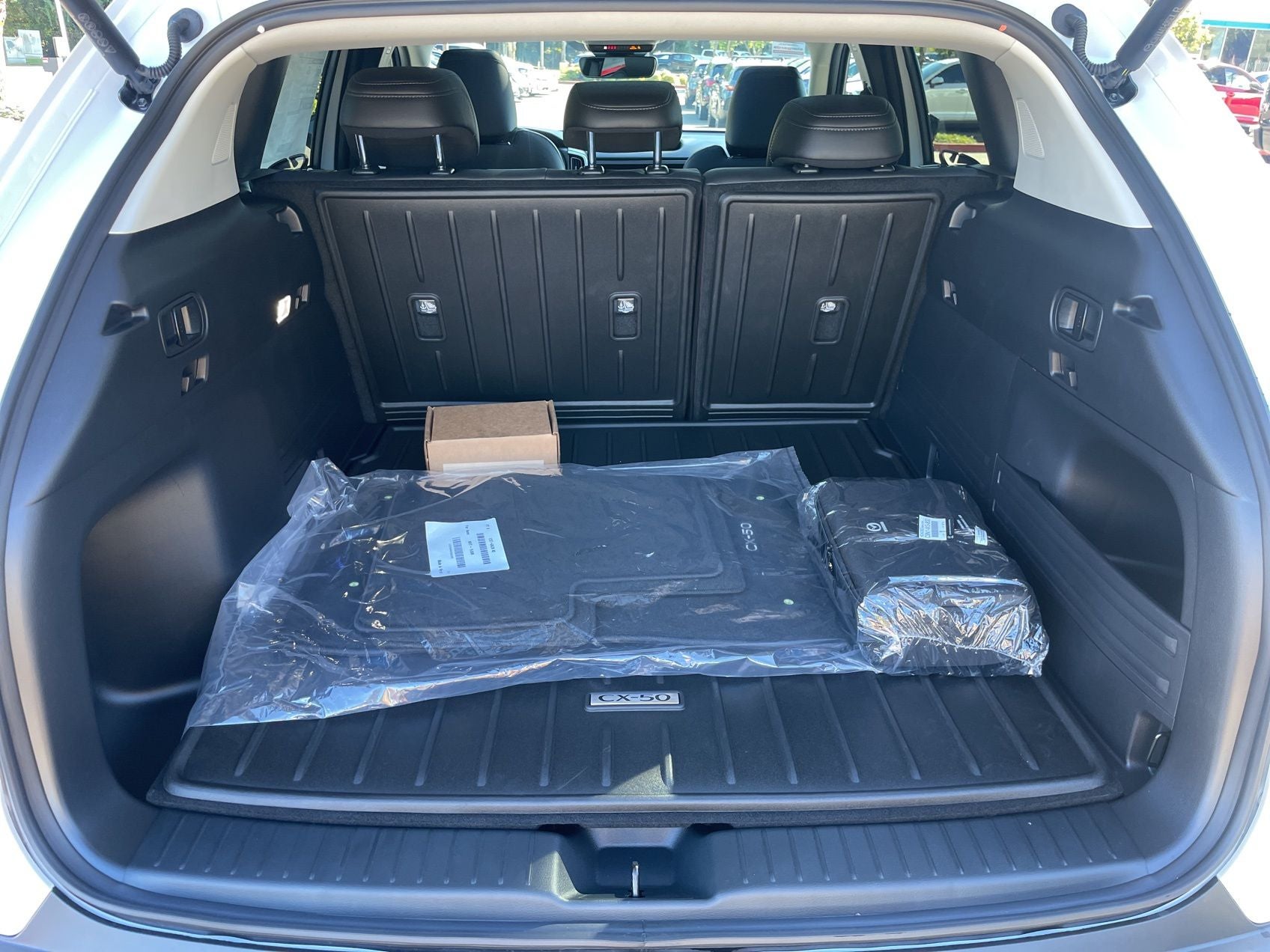 2026 Mazda Mazda CX-50 Hybrid Premium AWD