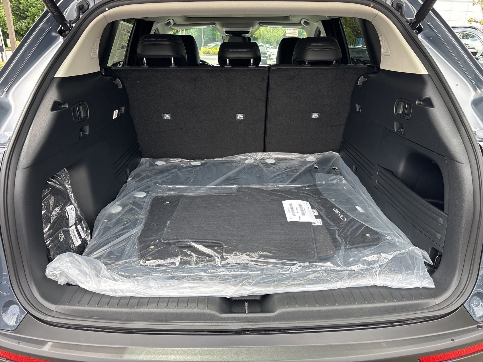 2026 Mazda Mazda CX-50 Hybrid Premium AWD