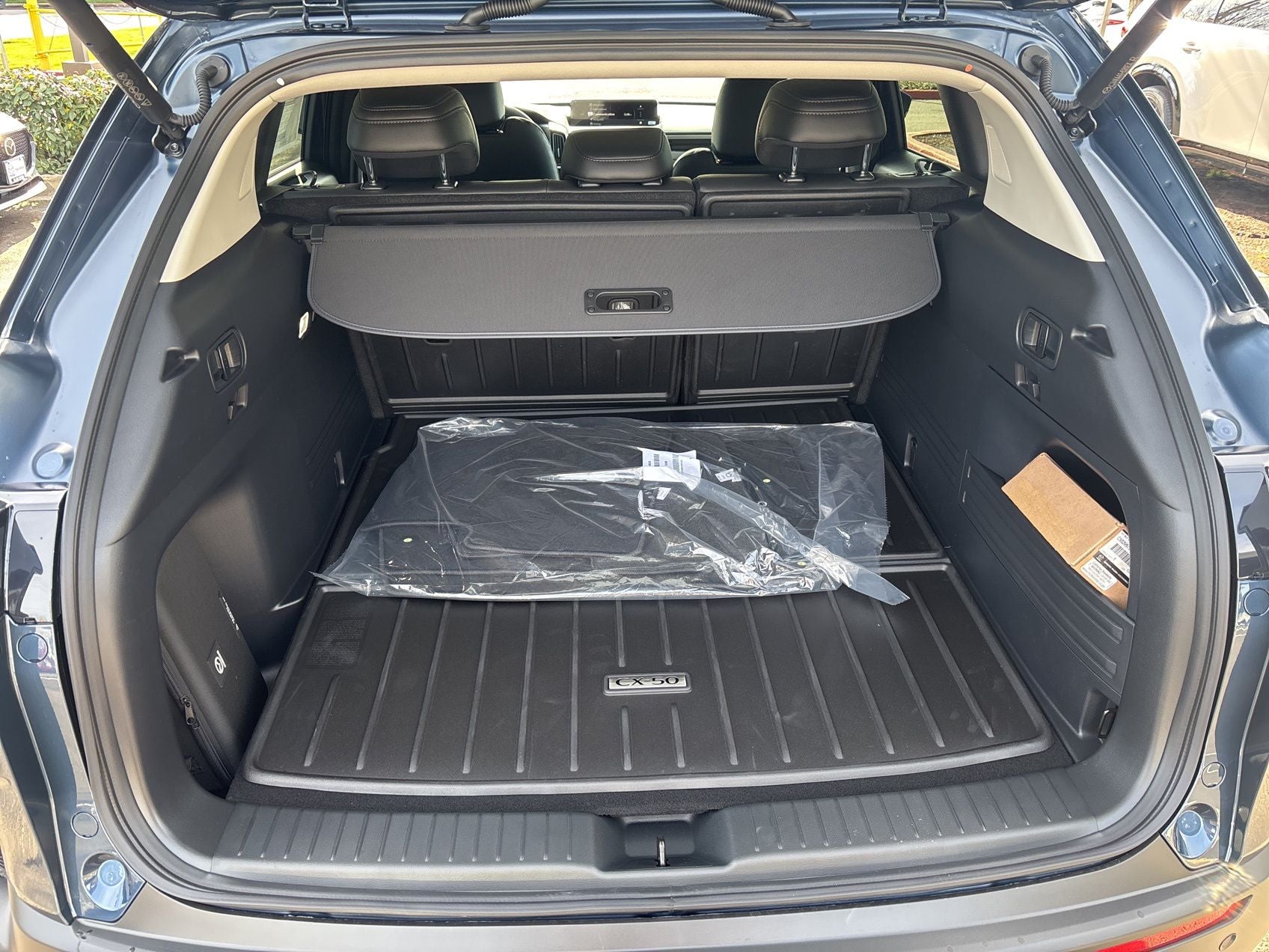 2026 Mazda Mazda CX-50 Hybrid Premium AWD