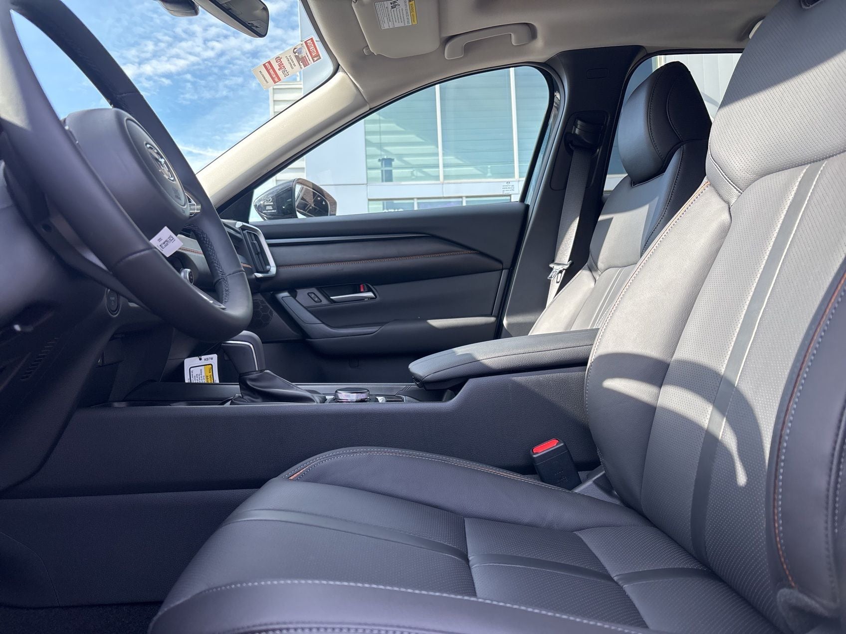 2026 Mazda Mazda CX-50 Hybrid Premium AWD