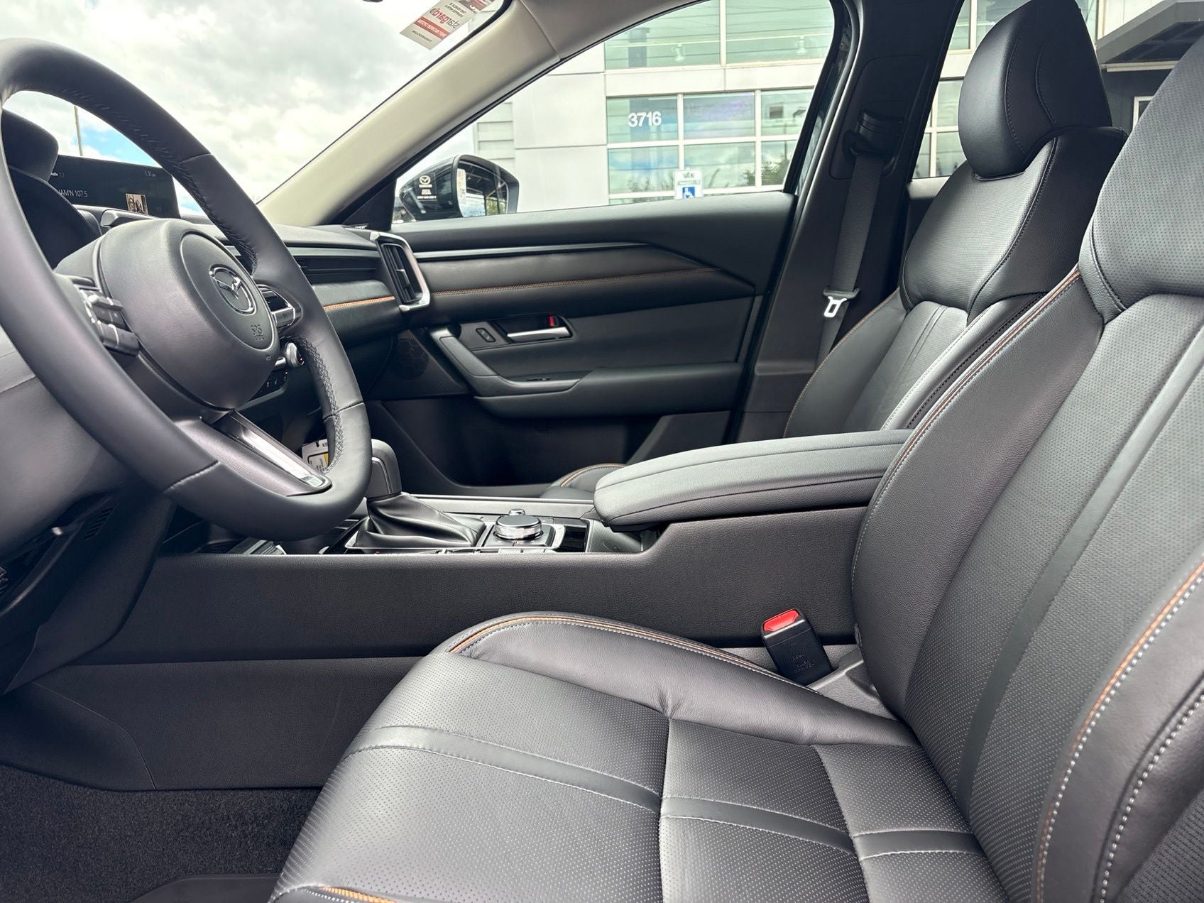 2026 Mazda Mazda CX-50 Hybrid Premium AWD