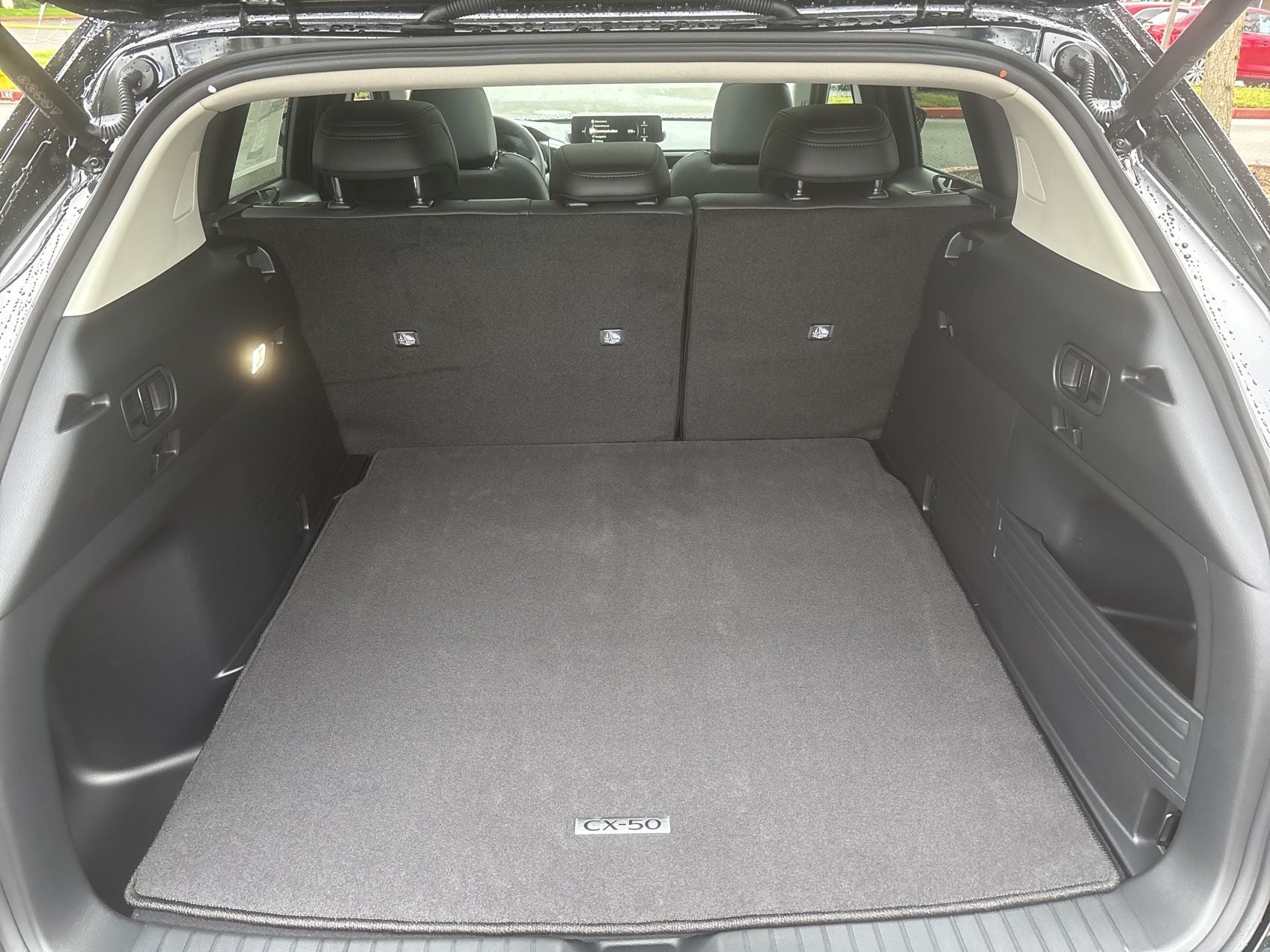 2026 Mazda Mazda CX-50 Hybrid Premium AWD