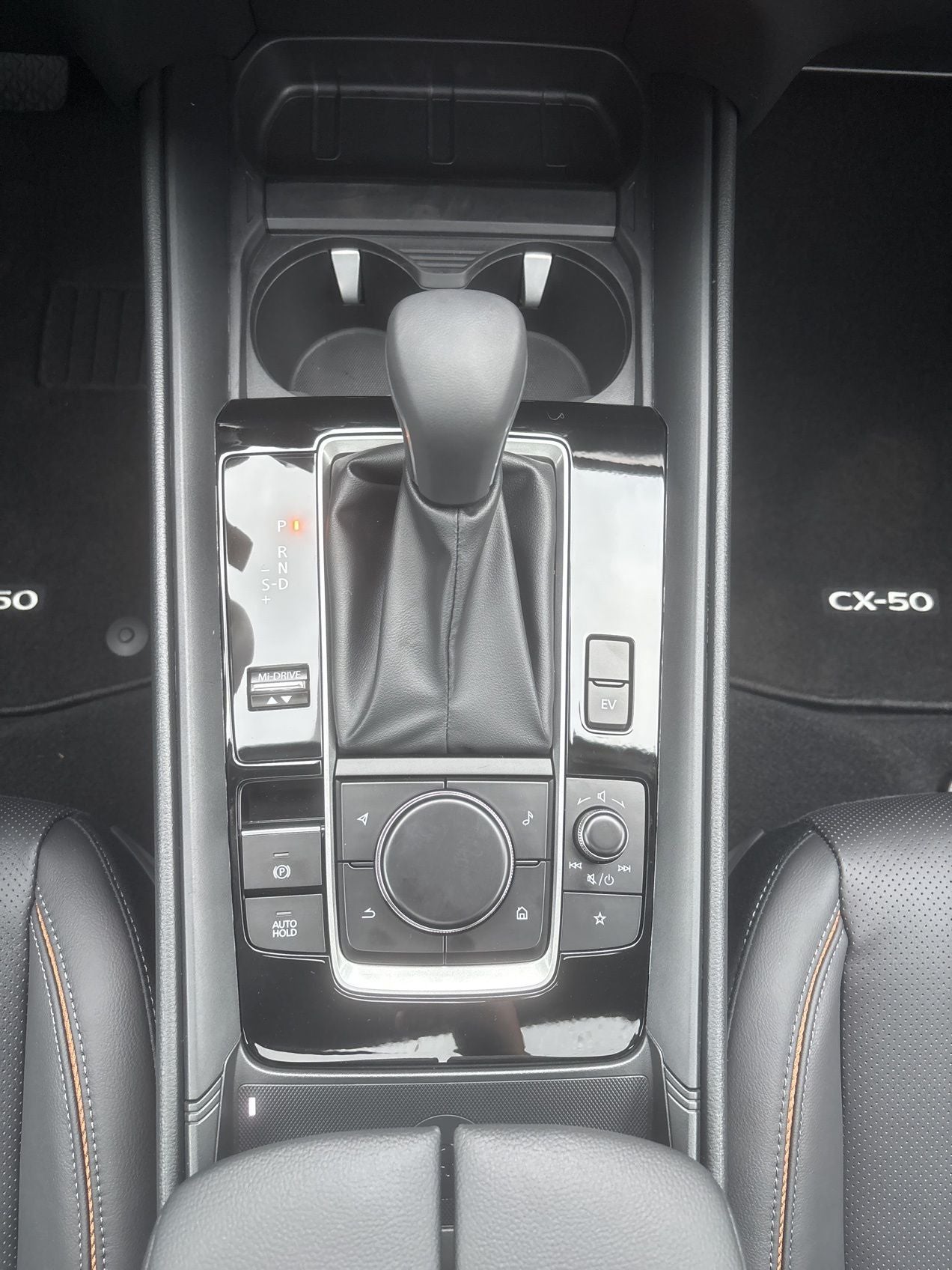 2026 Mazda Mazda CX-50 Hybrid Premium AWD