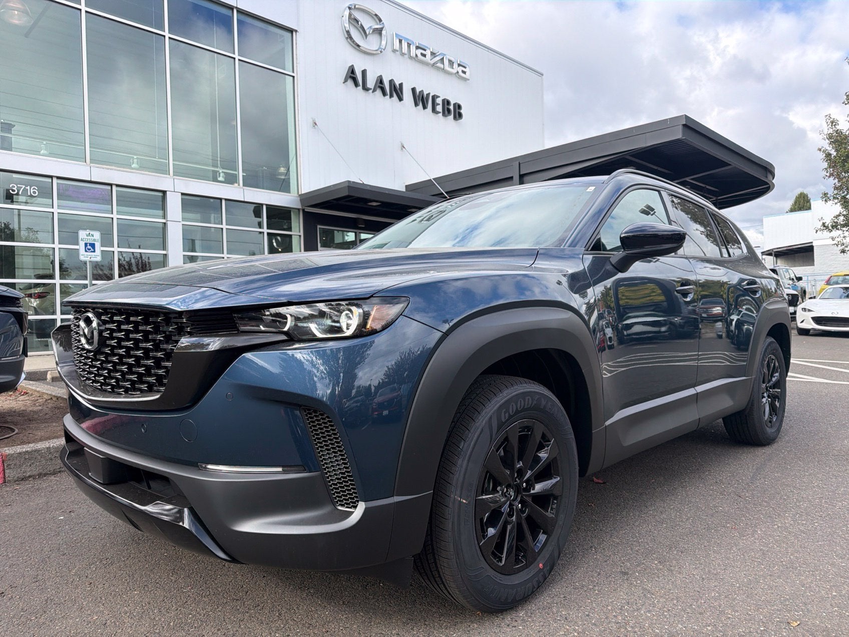 2026 Mazda Mazda CX-50 Hybrid Premium AWD