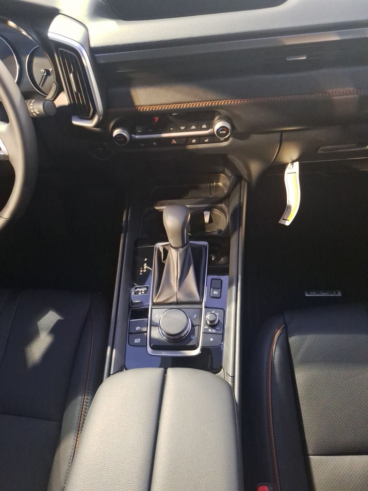 2026 Mazda Mazda CX-50 Hybrid Premium AWD