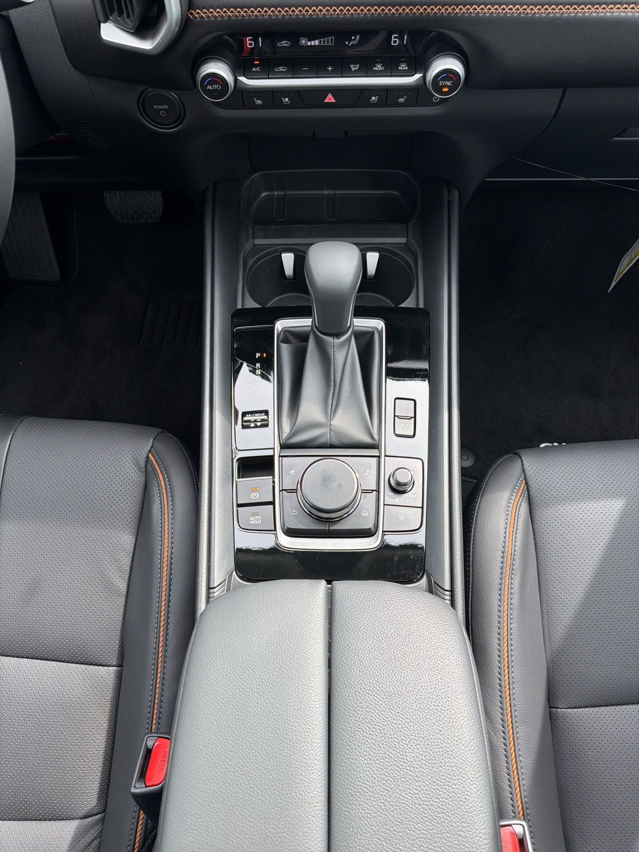 2026 Mazda Mazda CX-50 Hybrid Premium AWD