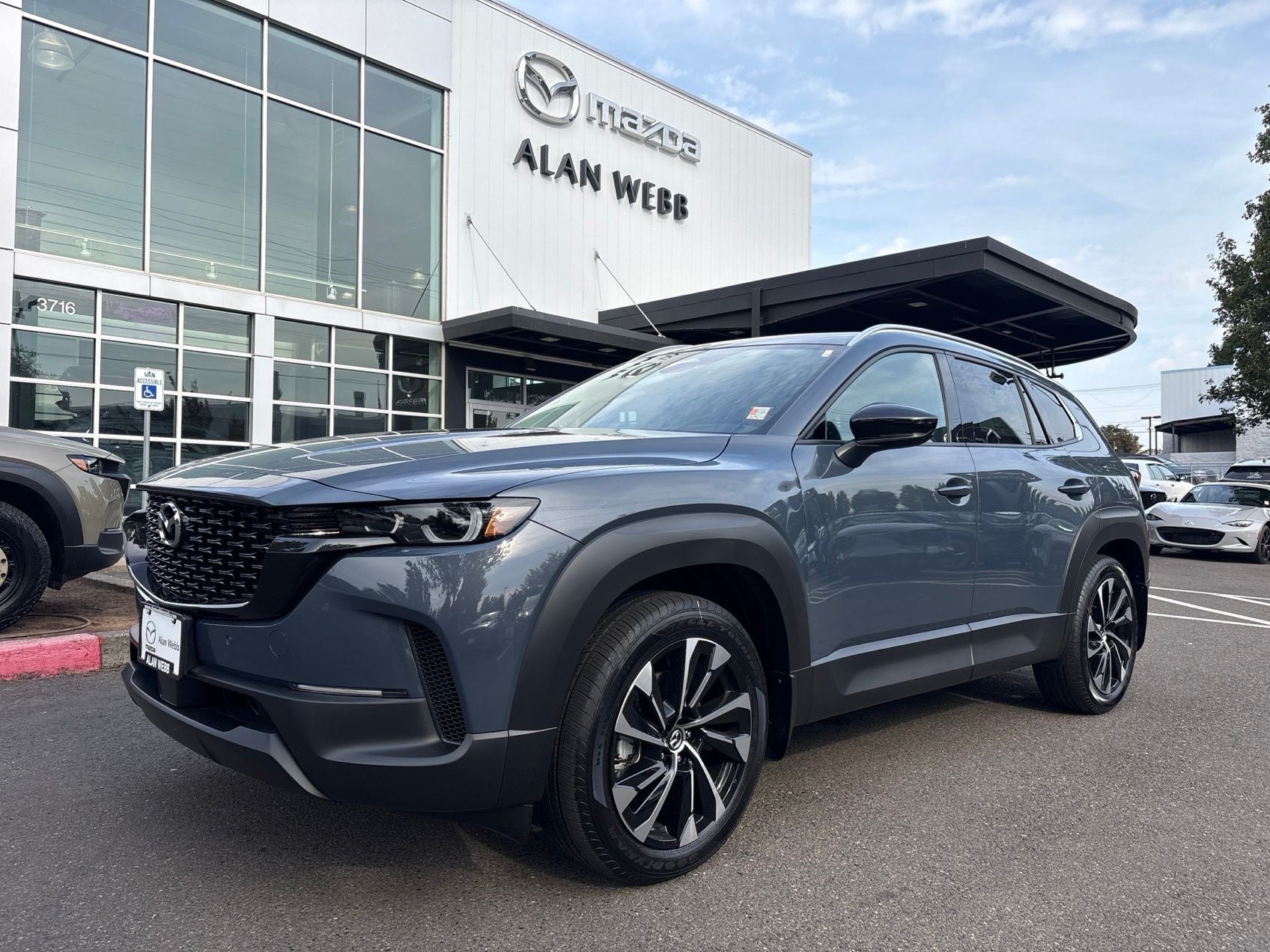 2026 Mazda Mazda CX-50 Hybrid Premium Plus AWD