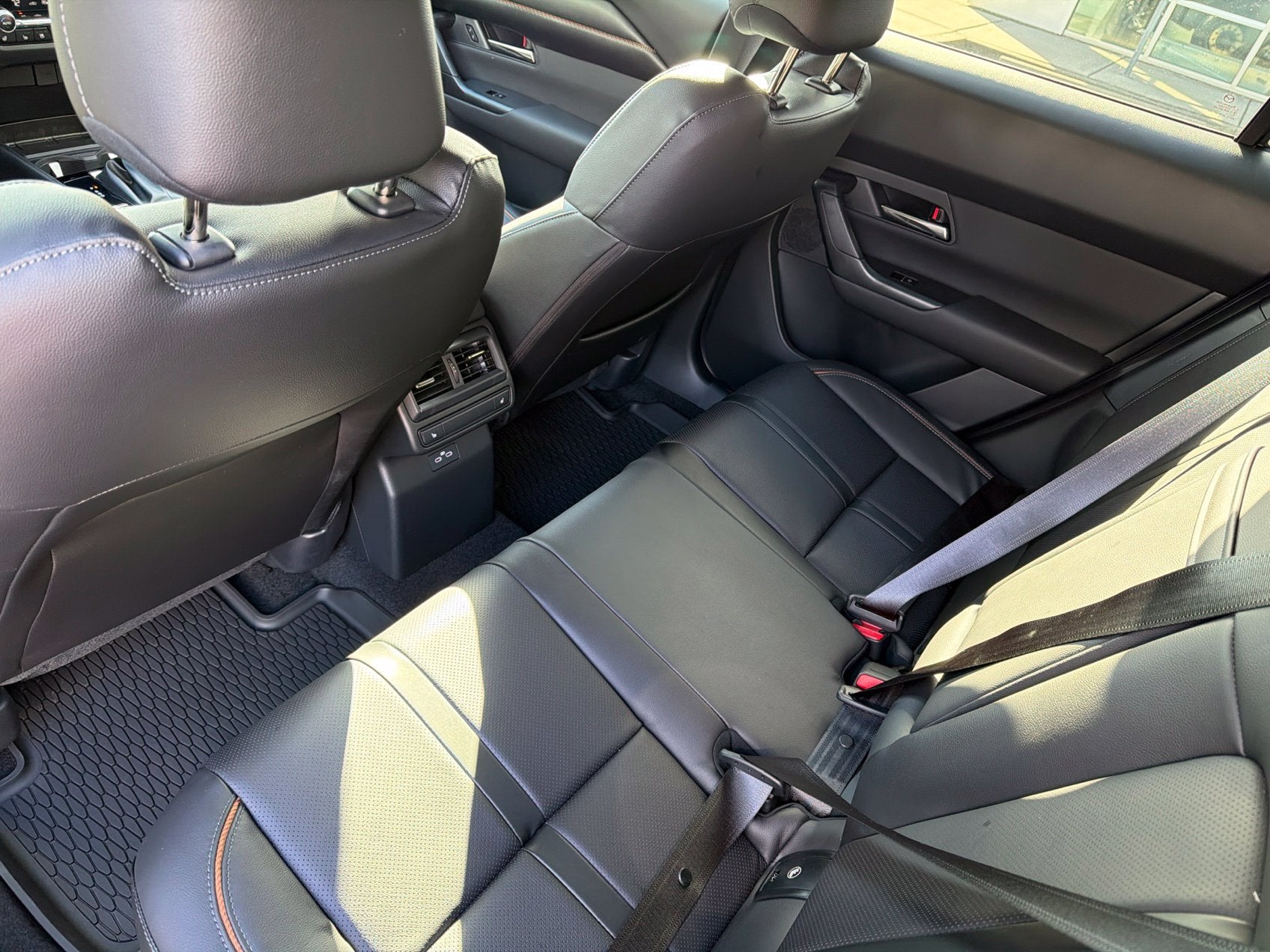 2026 Mazda Mazda CX-50 Hybrid Premium Plus