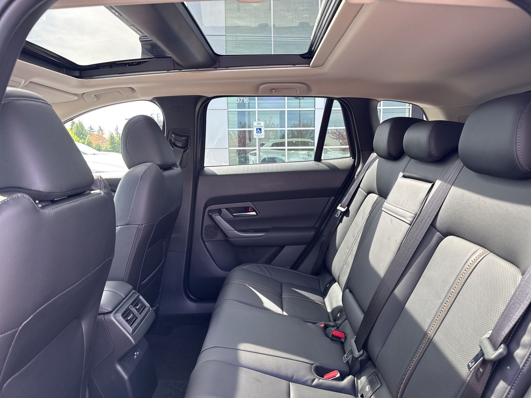 2025 Mazda Mazda CX-50 Hybrid Premium Plus AWD