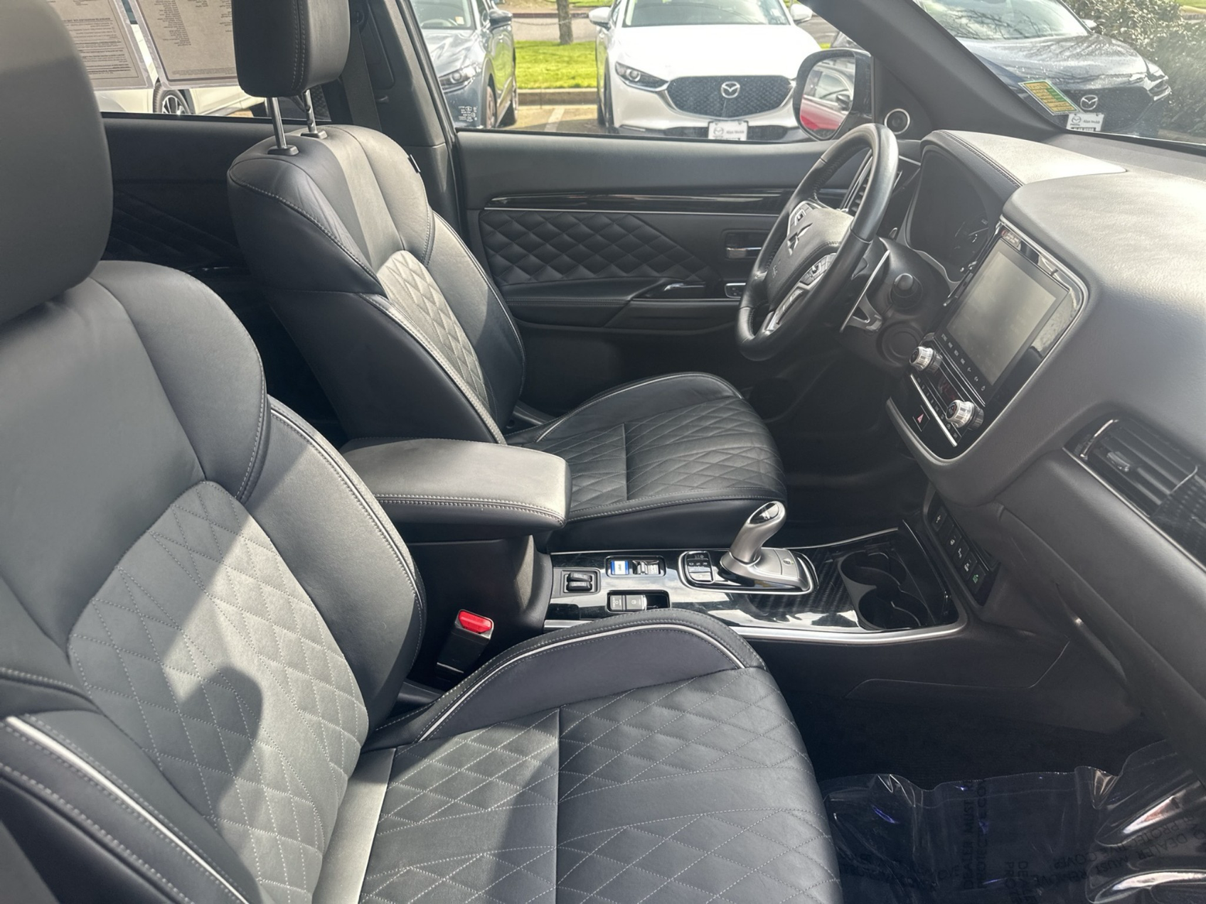 2022 Mitsubishi Outlander PHEV SEL