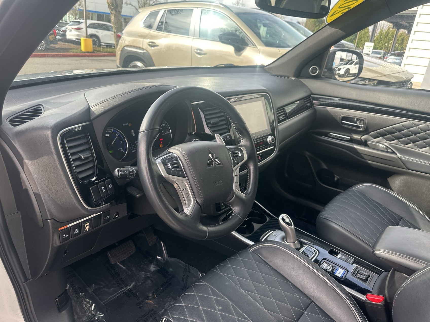 2022 Mitsubishi Outlander PHEV SEL