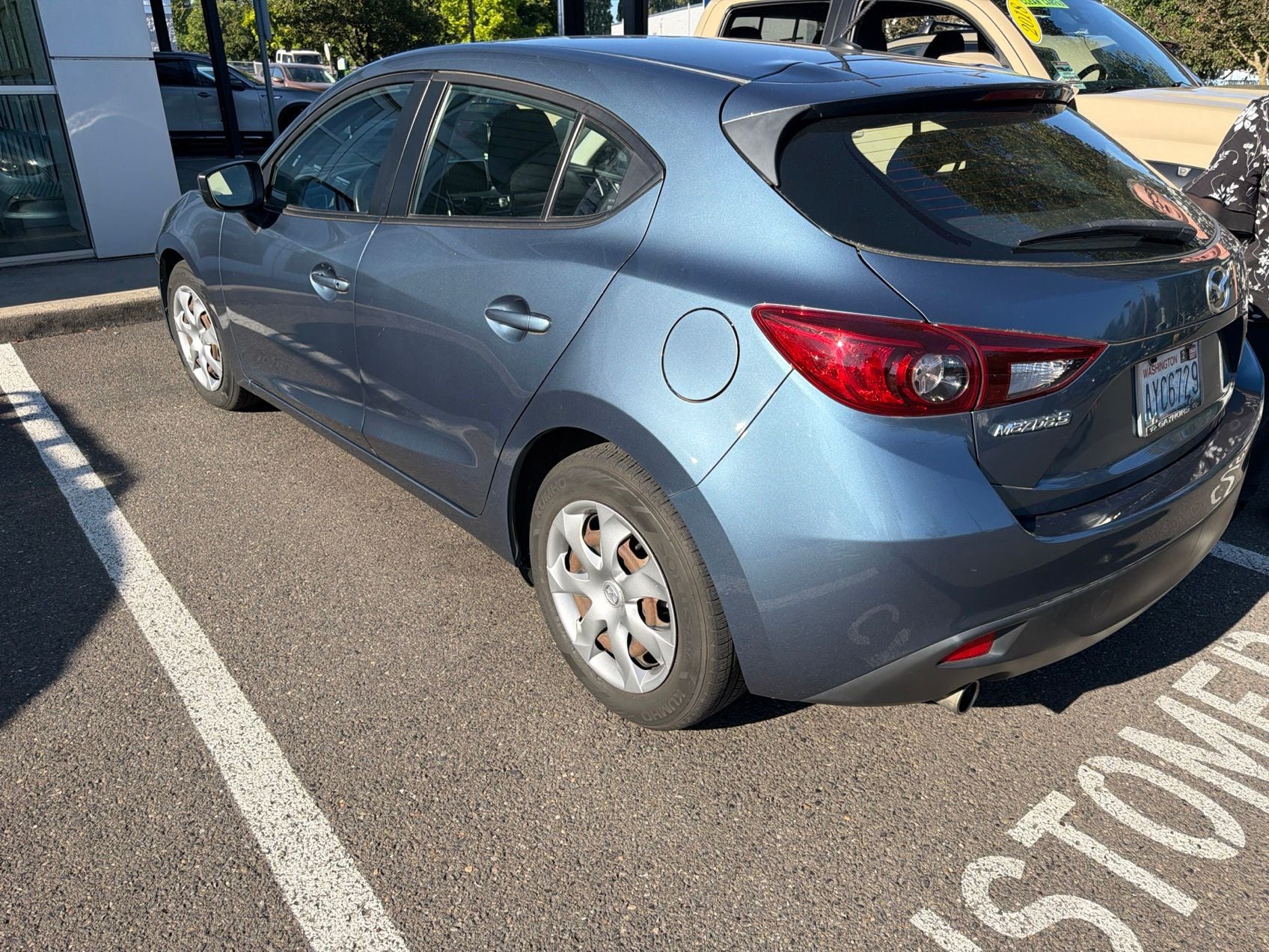 2016 Mazda Mazda3 i Sport