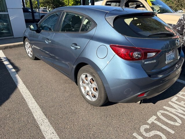 2016 Mazda Mazda3 i Sport