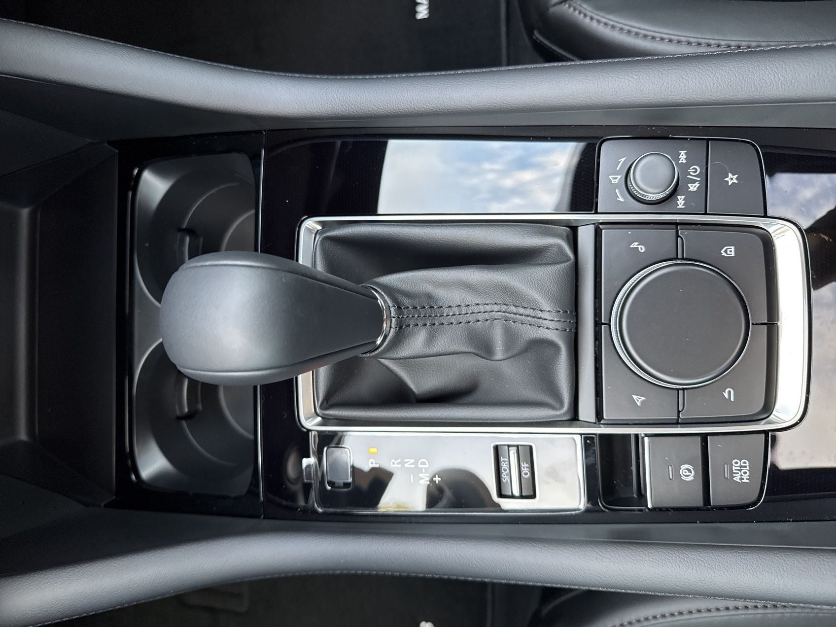 2025 Mazda Mazda3 2.5 S Preferred Package