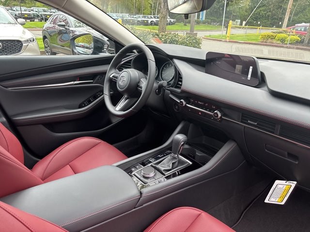 2025 Mazda Mazda3 2.5 S Carbon Edition