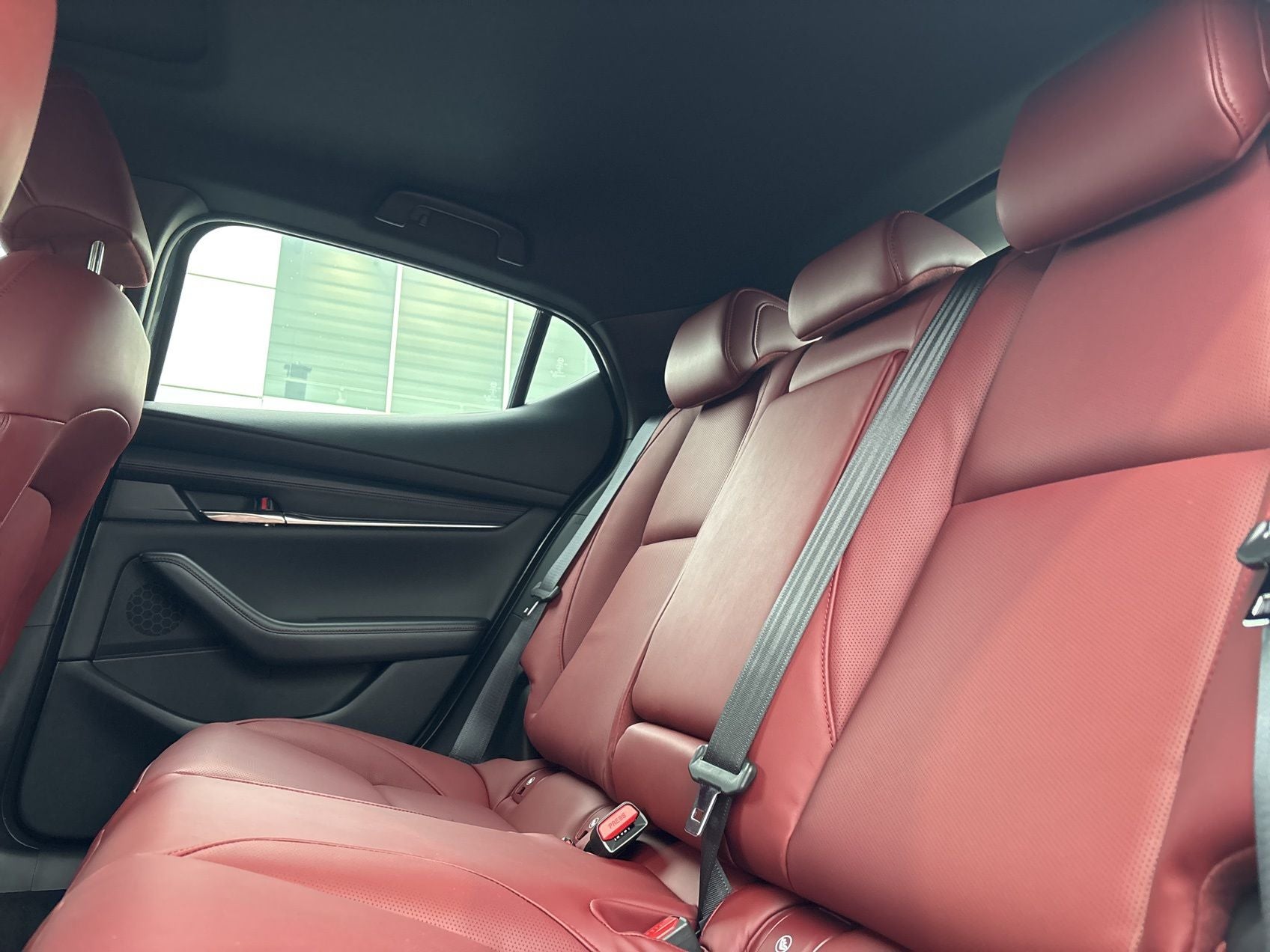 2026 Mazda Mazda3 Hatchback 2.5 S Carbon Edition AWD