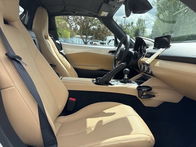 2026 Mazda Mazda MX-5 Miata RF Grand Touring