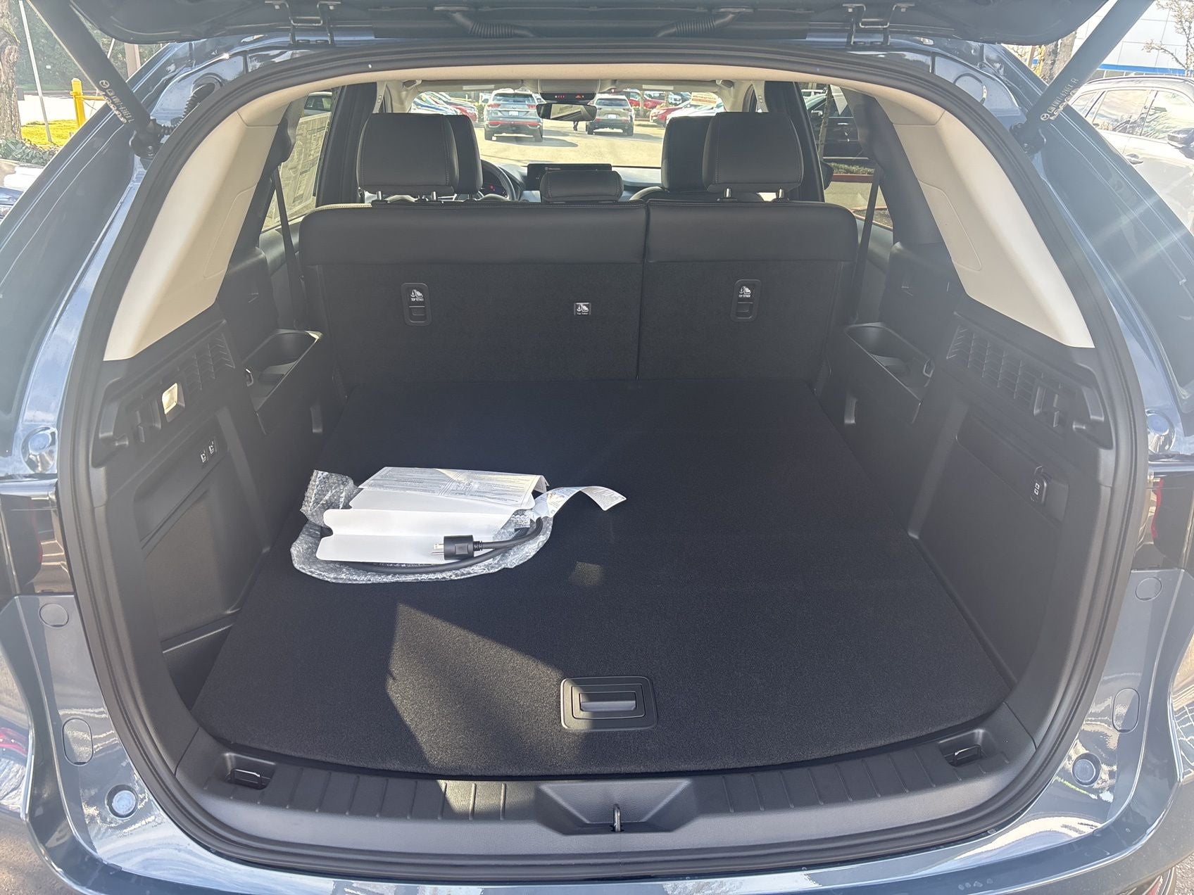 2026 Mazda Mazda CX-70 Plug-In Hybrid SC AWD