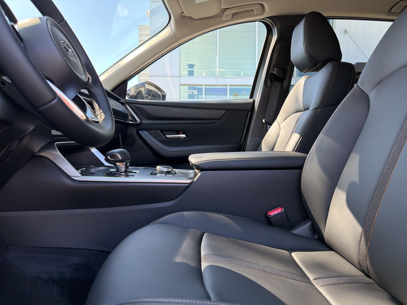 2026 Mazda Mazda CX-70 Plug-In Hybrid SC AWD