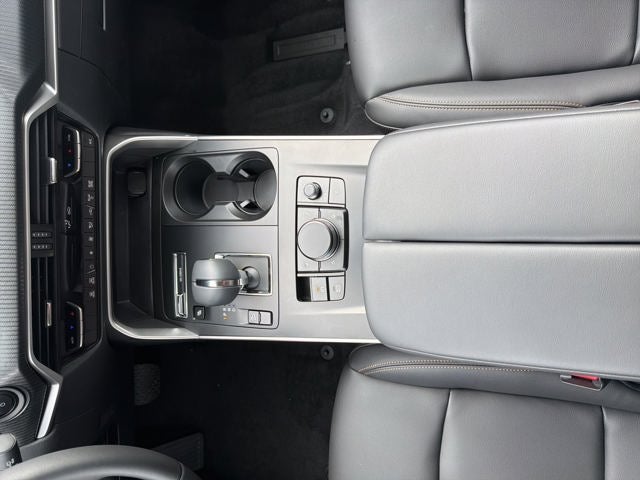 2026 Mazda Mazda CX-70 Plug-In Hybrid SC AWD