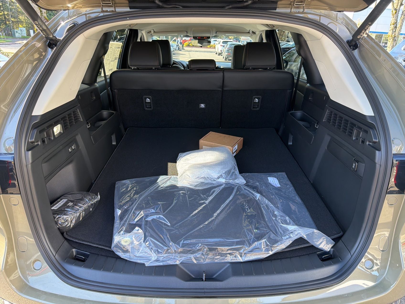 2026 Mazda Mazda CX-70 Plug-In Hybrid SC Plus AWD