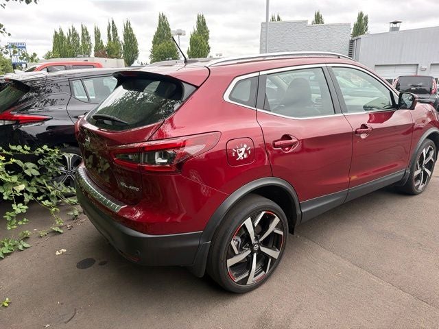2022 Nissan Rogue Sport SL