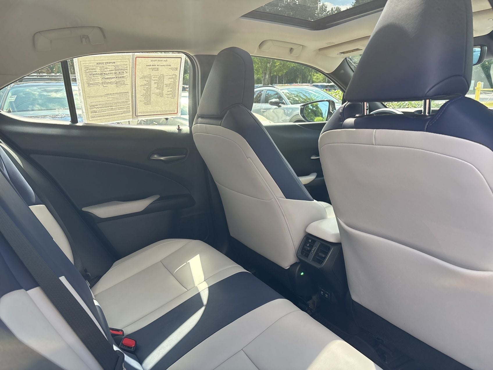 2019 Lexus UX 250h Base