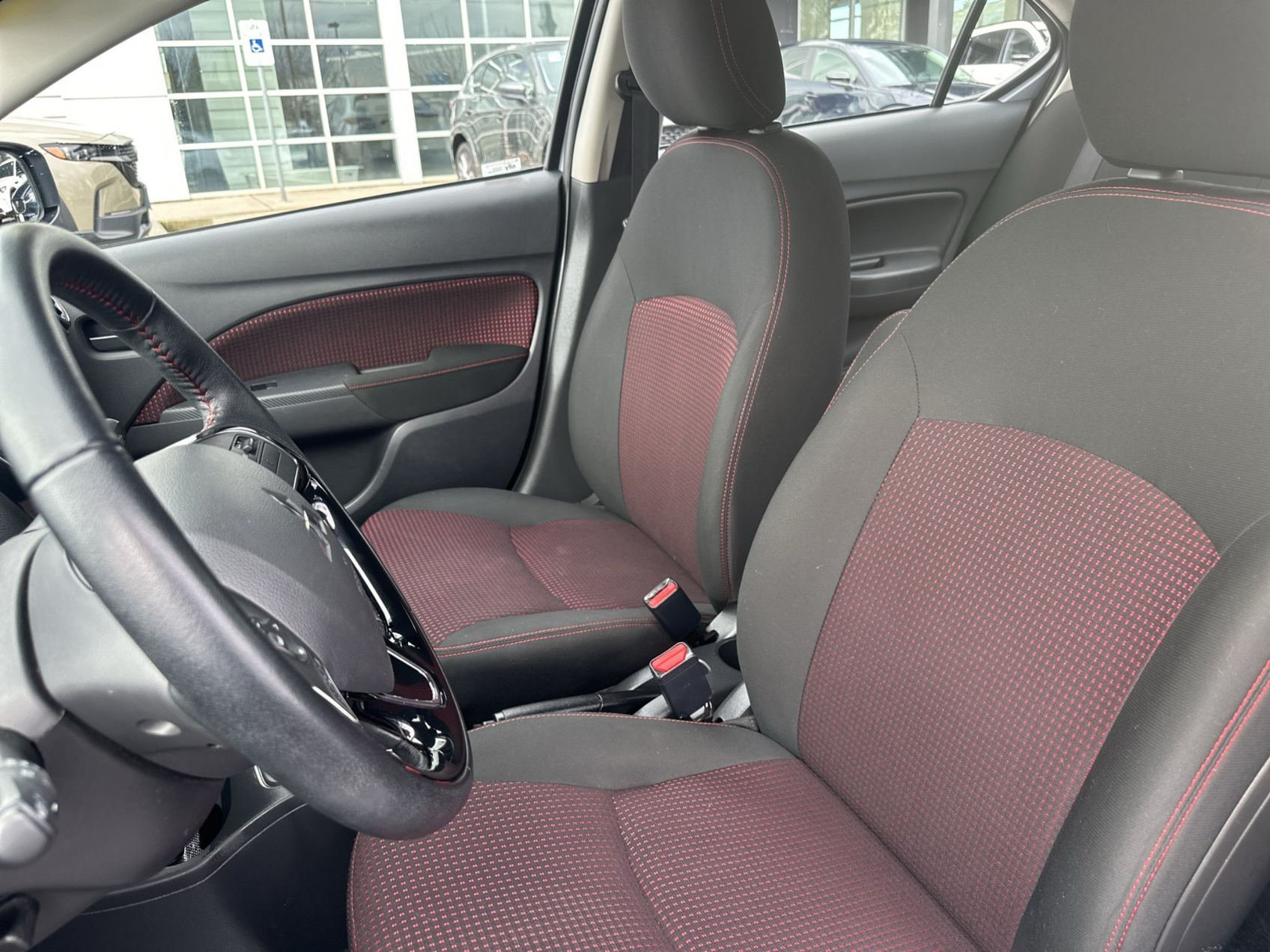 2024 Mitsubishi Mirage G4 ES