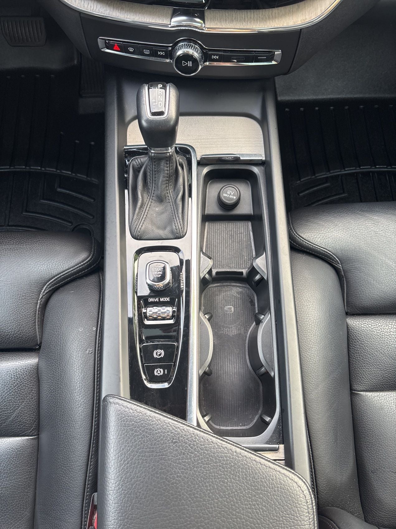 2018 Volvo XC60 T5 Inscription