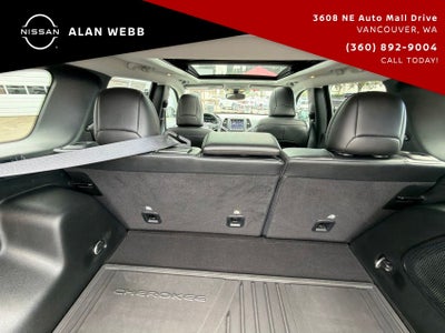 2023 Jeep Cherokee Altitude