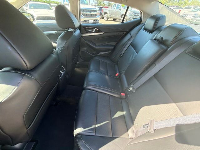 2023 Nissan Maxima SV