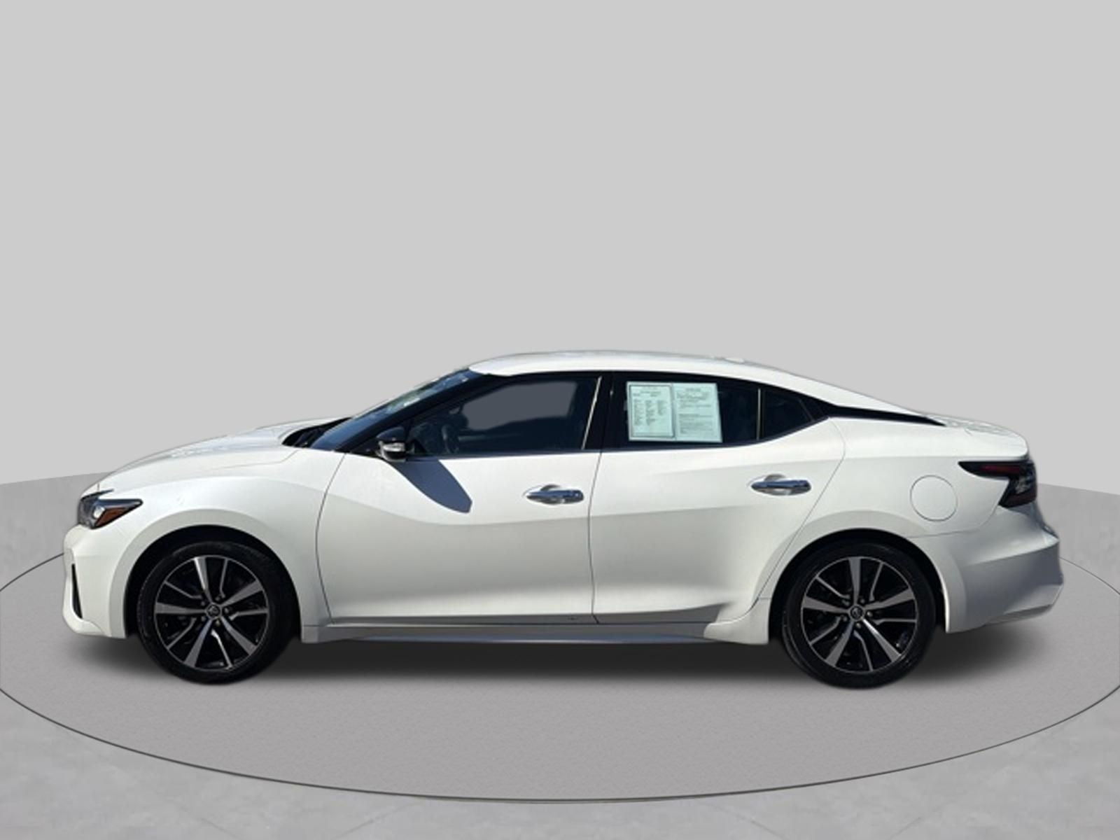 2023 Nissan Maxima SV