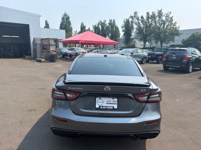 2021 Nissan Maxima SR