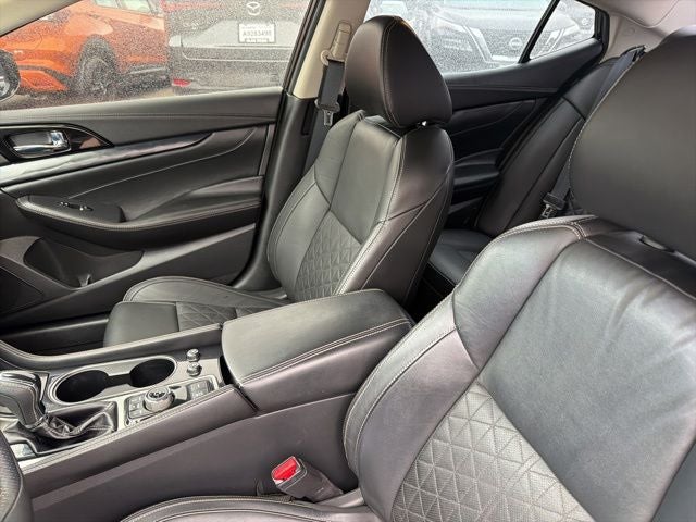2021 Nissan Maxima Platinum