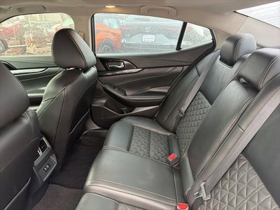 2021 Nissan Maxima Platinum