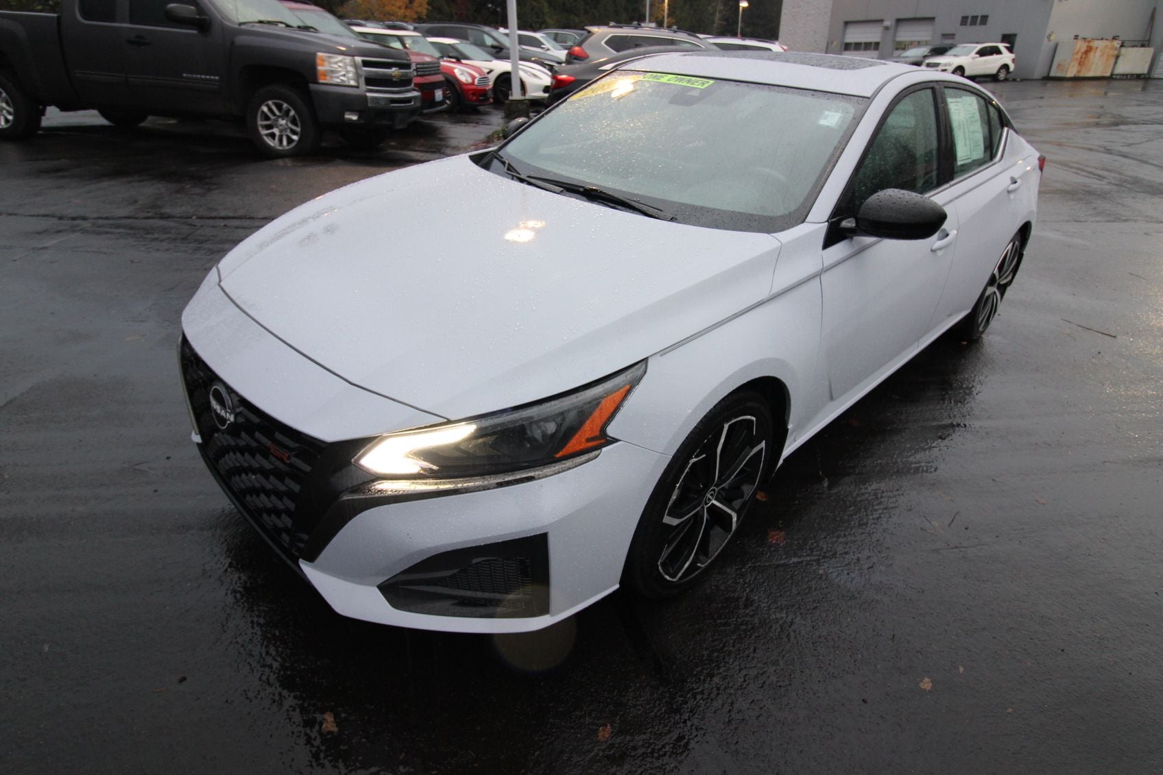 2023 Nissan Altima 2.5 SR