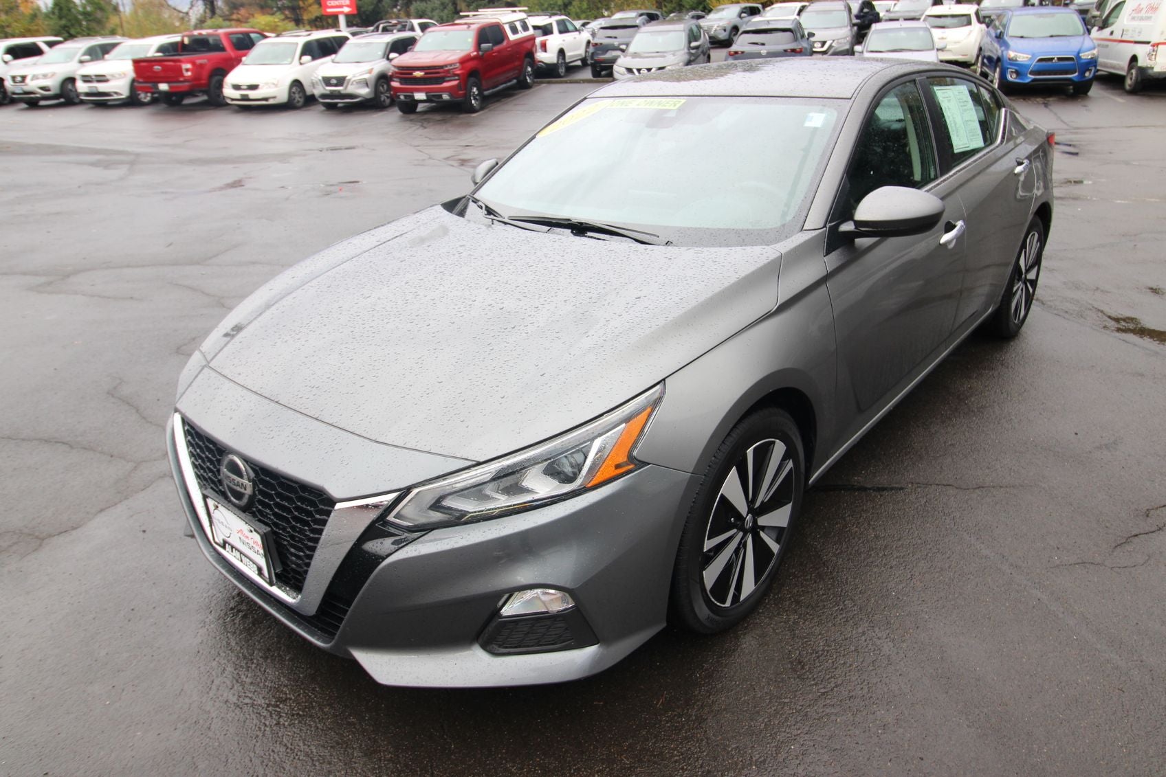 2022 Nissan Altima 2.5 SV