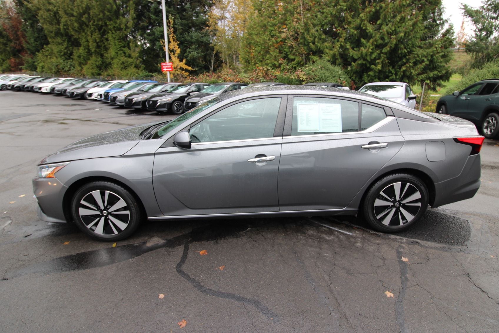 2021 Nissan Altima 2.5 SV