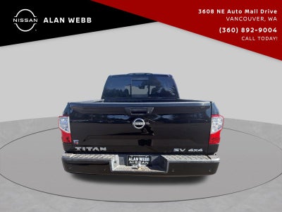 2023 Nissan Titan SV