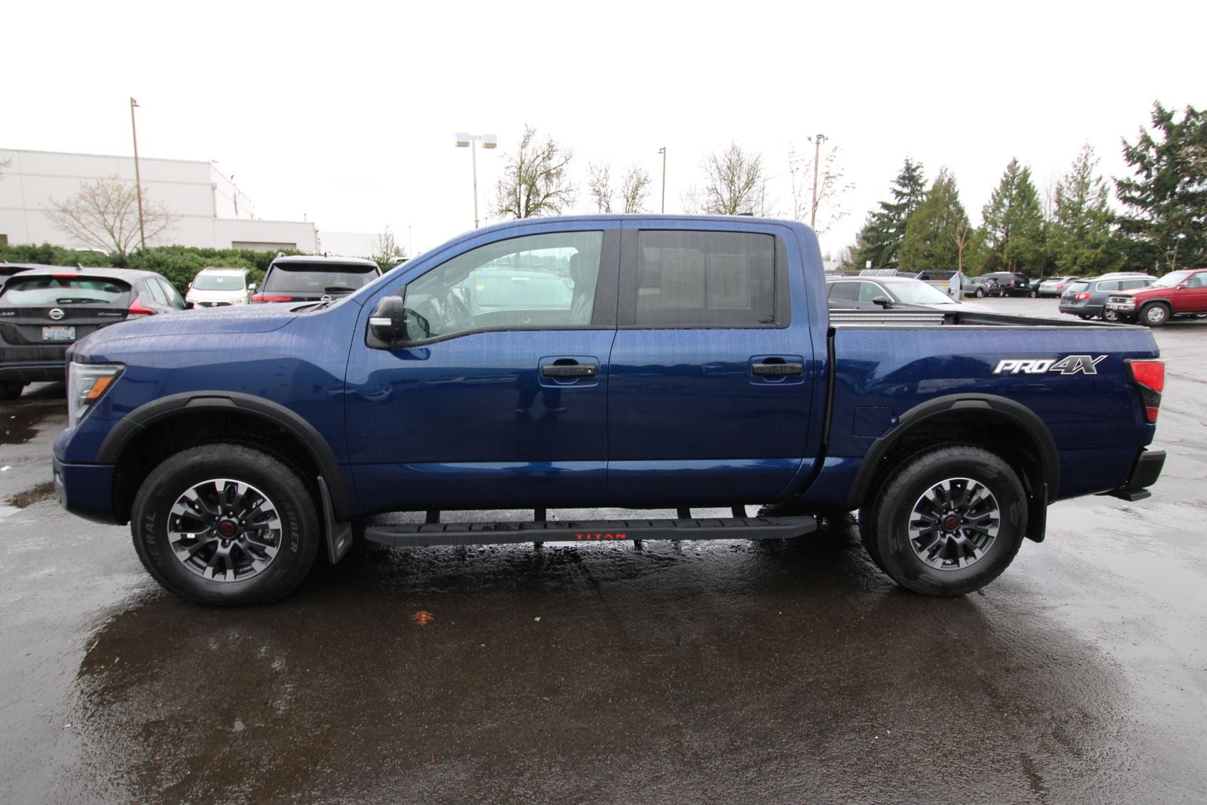 2024 Nissan Titan PRO-4X