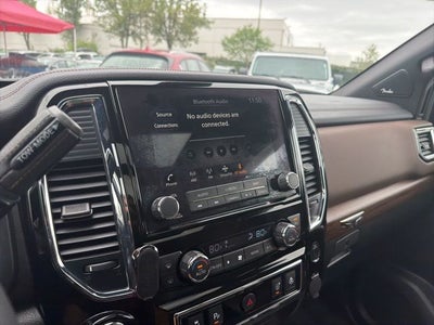 2022 Nissan Titan Platinum Reserve