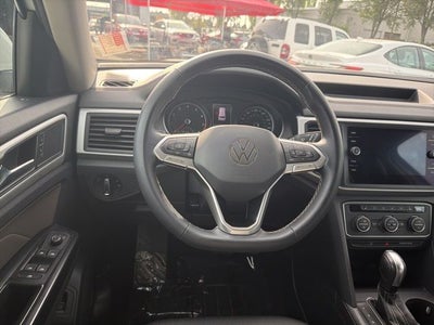 2021 Volkswagen Atlas 3.6L V6 SE w/Technology